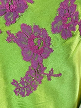 Charger l'image dans la galerie, Top en soie Marjolaine taille 40
