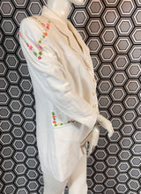 Charger l'image dans la galerie, Veste brodée de fleurs Korii Joko taille 40
