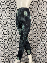 Charger l&#39;image dans la galerie, Pantalon Pleats Please Issey Miyake
