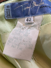 Charger l'image dans la galerie, Superbe et rare robe Thierry  Mugler taille 40
