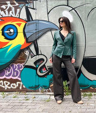 Charger l'image dans la galerie, Veste vintage en cuir Thierry Mugler taille 38

