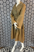 Charger l'image dans la galerie, Trench Dries Van Noten taille 36
