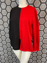 Charger l'image dans la galerie, Blouse vintage Pierre Cardin taille 40
