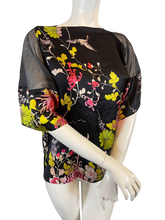 Charger l'image dans la galerie, Haut Jean Paul Gaultier taille 38
