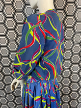 Charger l'image dans la galerie, Superbe veste rare Yves Saint Laurent rive gauche taille 38

