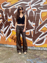 Charger l&#39;image dans la galerie, Pantalon en cuir Mugler taille 36
