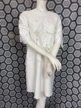 Charger l'image dans la galerie, Robe Victoria Beckham taille 34
