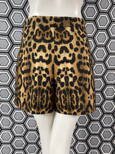Charger l&#39;image dans la galerie, Short léopard Giambattista Valli taille 36
