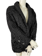 Charger l'image dans la galerie, Ensemble Chantal Thomass en astrakan vintage taille 36
