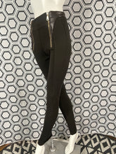 Charger l&#39;image dans la galerie, Pantalon Givenchy empiècement cuir taille 36
