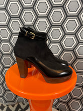 Charger l&#39;image dans la galerie, Paire de chaussures Neuves Robert Clergerie pointure 5,5
