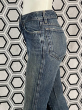 Charger l&#39;image dans la galerie, Jeans bleu Gucci taille 34
