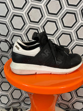 Charger l&#39;image dans la galerie, Sneakers Karl Lagerfeld pointure 37
