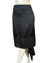 Charger l&#39;image dans la galerie, Jupe asymétrique Céline taille 38

