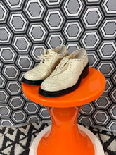 Charger l&#39;image dans la galerie, Paire de chaussures Robert Clergerie pointure 36
