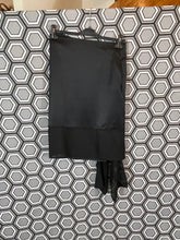 Charger l&#39;image dans la galerie, Jupe asymétrique Céline taille 38
