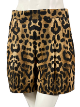 Charger l'image dans la galerie, Short léopard Giambattista Valli taille 36
