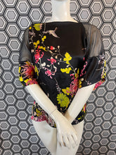 Charger l&#39;image dans la galerie, Haut Jean Paul Gaultier taille 38
