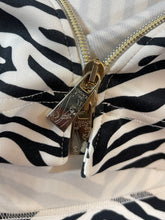 Charger l'image dans la galerie, Robe Versace Jeans taille 38

