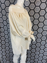 Charger l&#39;image dans la galerie, Blouse Christian Dior taille 38

