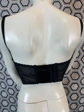 Charger l&#39;image dans la galerie, Incroyable bustier en cuir à seins coniques Jean Paul Gaultier taille 36
