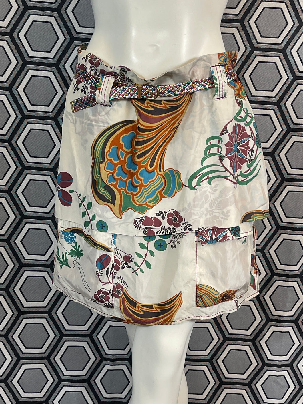 Jupe Hugo Boss taille 40