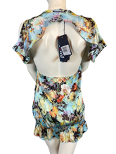 Charger l'image dans la galerie, Haut neuf Jean-Paul Gaultier taille 40
