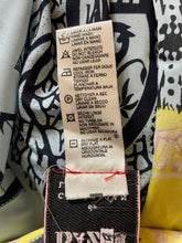 Charger l&#39;image dans la galerie, Gilet Christian Lacroix taille 40
