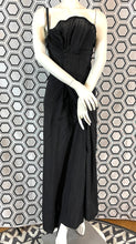 Charger l'image dans la galerie, Superbe robe Yohji Yamamoto taille 36
