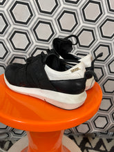 Charger l&#39;image dans la galerie, Sneakers Karl Lagerfeld pointure 37
