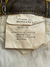 Charger l&#39;image dans la galerie, Jeans Jean Paul Gaultier taille 36
