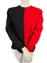 Charger l'image dans la galerie, Blouse vintage Pierre Cardin taille 40

