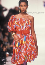Charger l'image dans la galerie, Superbe veste rare Yves Saint Laurent rive gauche taille 38
