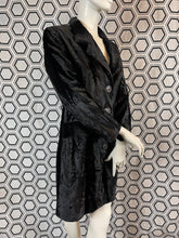 Charger l&#39;image dans la galerie, Manteau ou veste longue Irié taille 36
