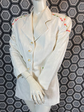 Charger l'image dans la galerie, Veste brodée de fleurs Korii Joko taille 40
