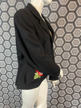 Charger l'image dans la galerie, Veste Lolita Lempicka fleurs brodées taille 44
