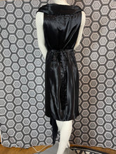 Charger l&#39;image dans la galerie, Incroyable robe neuve Vivienne Westwood Red Label taille 40
