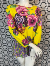 Charger l&#39;image dans la galerie, Haut Versace jeans couture taille 40
