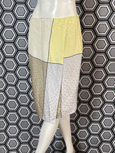 Charger l&#39;image dans la galerie, Jupe en soie Paul Smith taille 36
