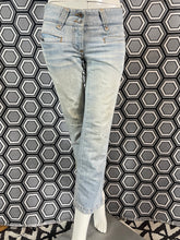 Charger l&#39;image dans la galerie, Jean Dolce &amp; Gabbana taille 34
