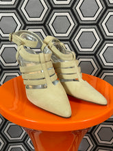 Charger l&#39;image dans la galerie, Escarpins vintage Thierry Mugler pointure 36
