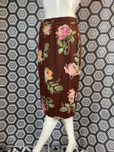 Charger l&#39;image dans la galerie, Jupe à fleurs Ungaro taille 38
