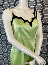Charger l'image dans la galerie, Superbe et rare robe Thierry  Mugler taille 40
