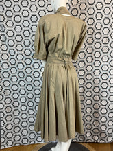 Charger l'image dans la galerie, Robe Thierry Mugler taille 38
