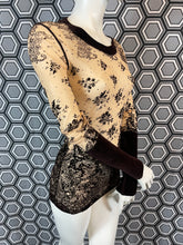 Charger l&#39;image dans la galerie, Haut en mesh Jean Paul Gaultier taille 38
