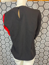 Charger l'image dans la galerie, Blouse vintage Pierre Cardin taille 40

