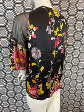 Charger l&#39;image dans la galerie, Haut Jean Paul Gaultier taille 38
