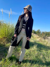 Charger l&#39;image dans la galerie, Pantalon Prada brodé doré taille 38
