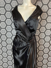 Charger l&#39;image dans la galerie, Incroyable robe neuve Vivienne Westwood Red Label taille 40
