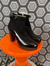 Charger l&#39;image dans la galerie, Paire de chaussures Neuves Robert Clergerie pointure 5,5
